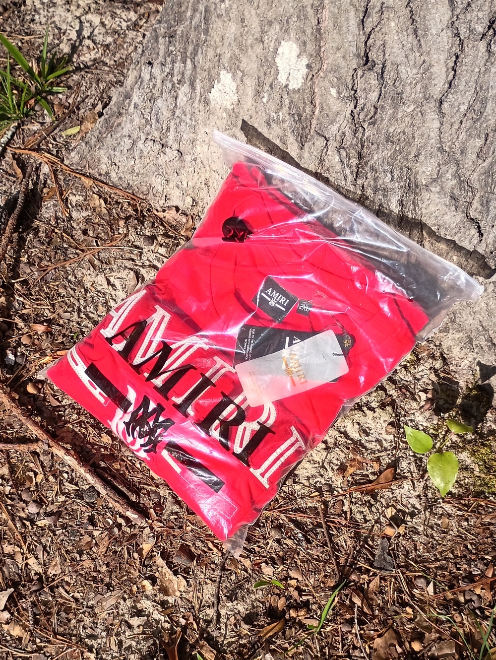 AMIRI Mens Red Logo Short Let with White  Accent